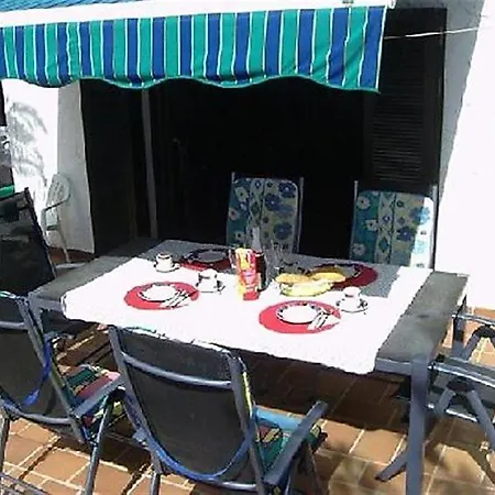Sleeps 9 Pool Wifi Nyaraló *